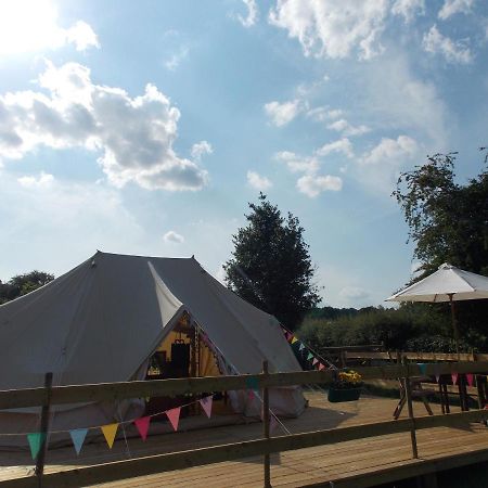 Hope Cottage Bell Tent Retreat Ashbourne  Zewnętrze zdjęcie