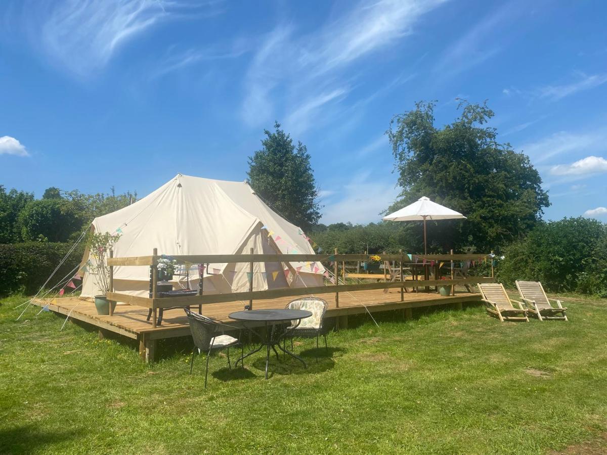 Hope Cottage Bell Tent Retreat Ashbourne  Zewnętrze zdjęcie