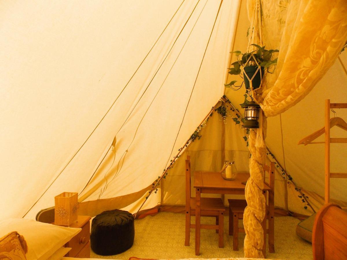 Hope Cottage Bell Tent Retreat Ashbourne  Zewnętrze zdjęcie