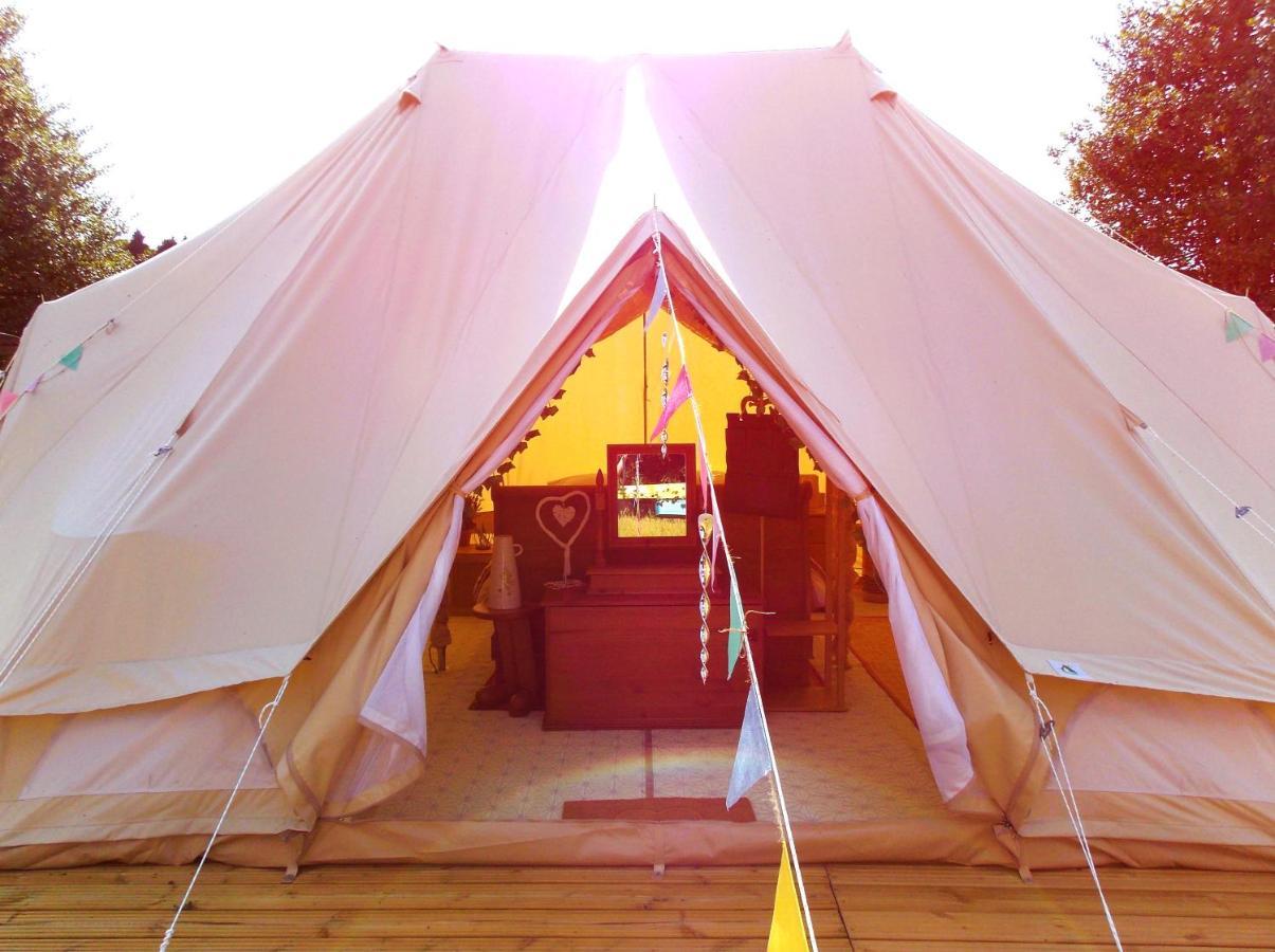 Hope Cottage Bell Tent Retreat Ashbourne  Zewnętrze zdjęcie